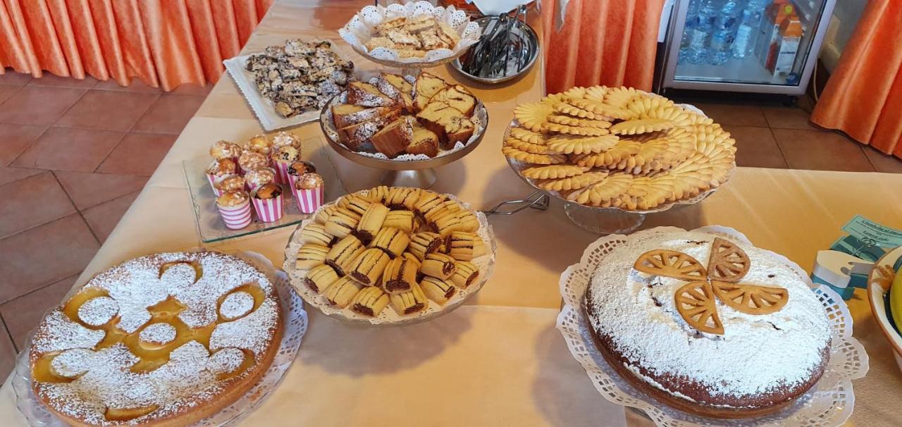 Hotel Piccada 팔라우 외부 사진